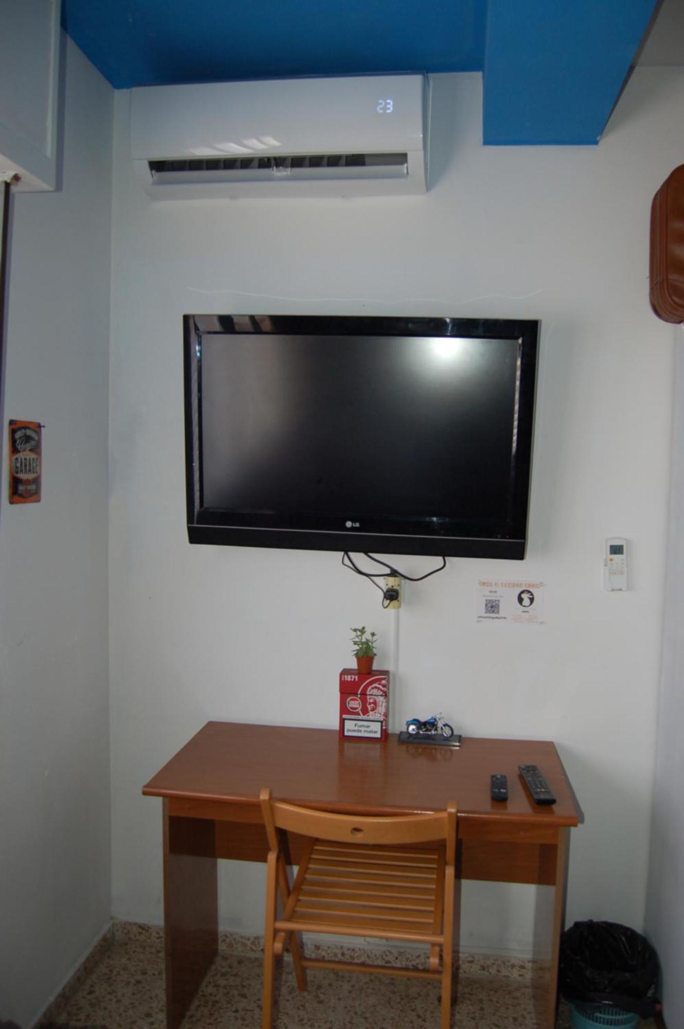 Habitacion Individual Luna & Tambor Room Almeria Exterior photo